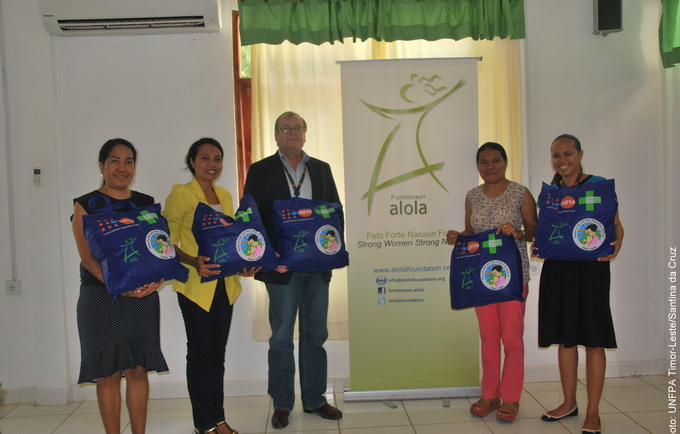  Left to right Dr. Domingas Sarmento (UNFPA-TL), Ms. Alzira Belo (Alola Foundation), Mr. John M. Pile (UNFPA-TL), Mrs. Imaculada Guterres (Alola Foundation), and Ms. Carla da Costa (UNFPA-TL)