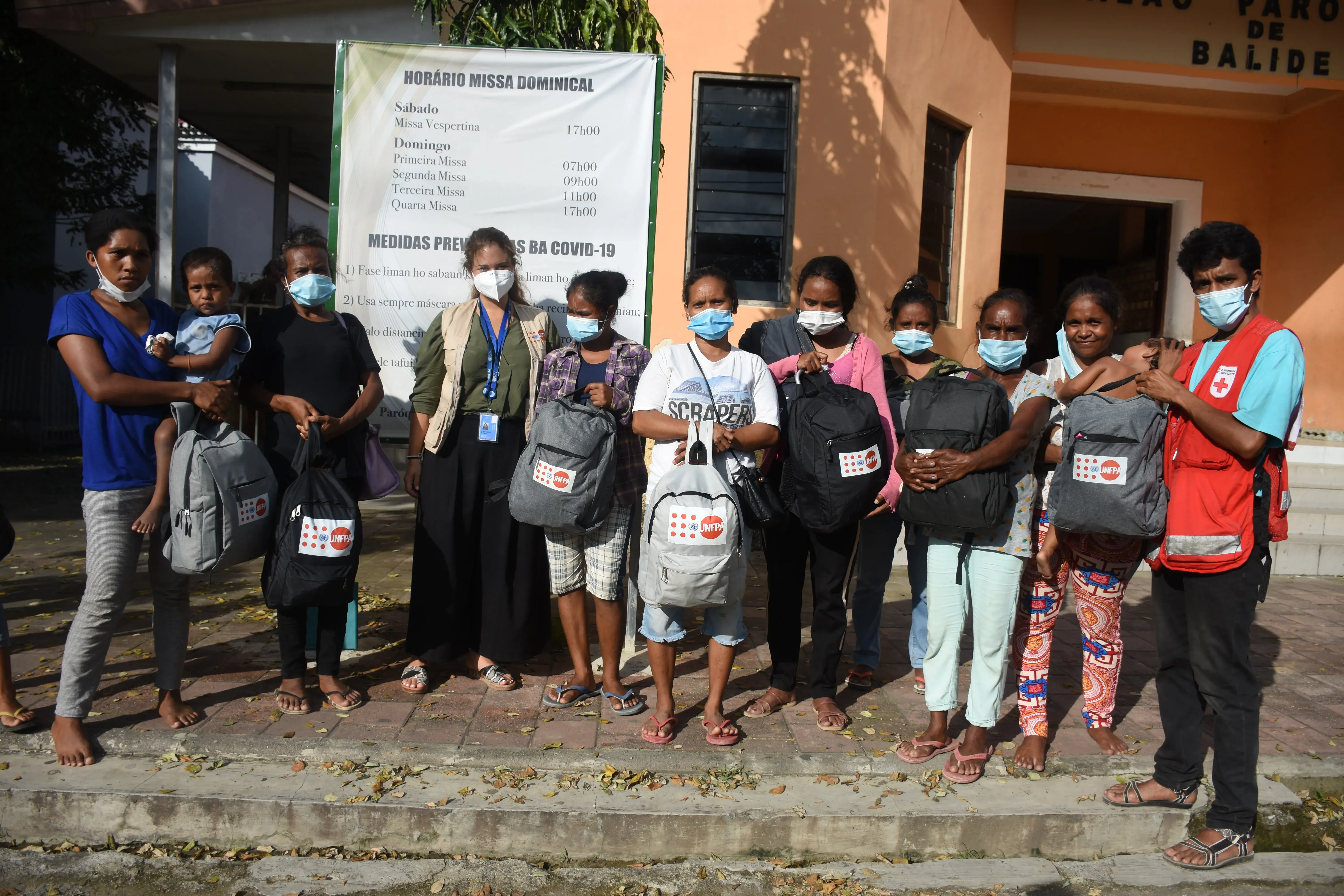 UNFPA provide essential services to flood victims:  Worst floods in 40 years leaves 32 people dead and over 10,000 homeless in Timor-Leste